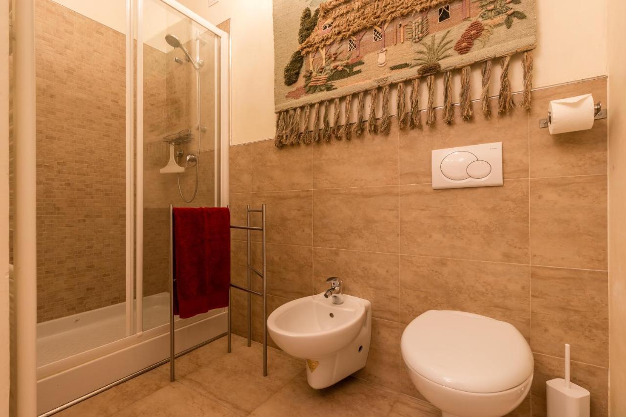 Doge'S Pantheon & St.Mark School In Hidden Venice Luaran gambar