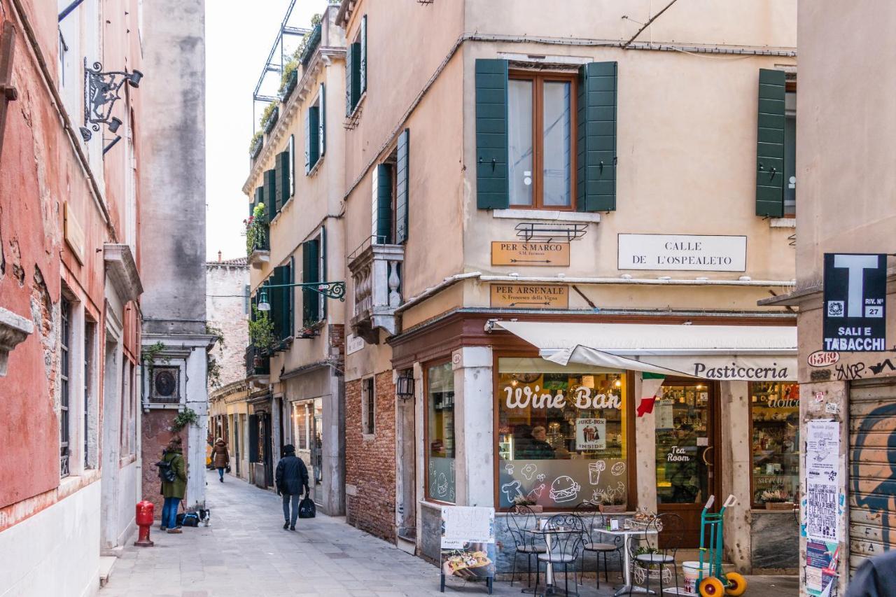 Doge'S Pantheon & St.Mark School In Hidden Venice Apartment Luaran gambar