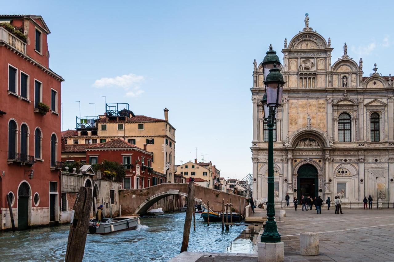 Doge'S Pantheon & St.Mark School In Hidden Venice Apartment Luaran gambar